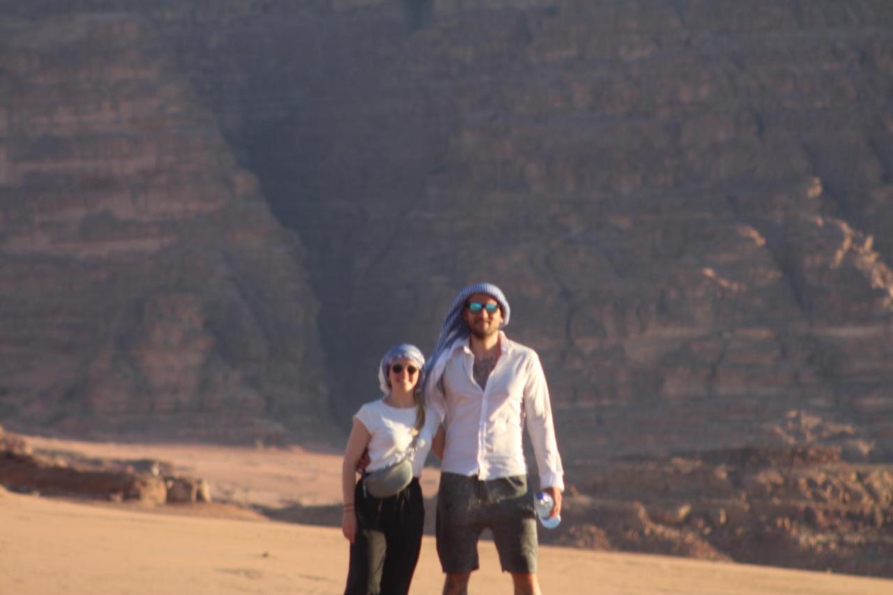 Rum Warm Bubble Camp Wadi Rum Bagian luar foto