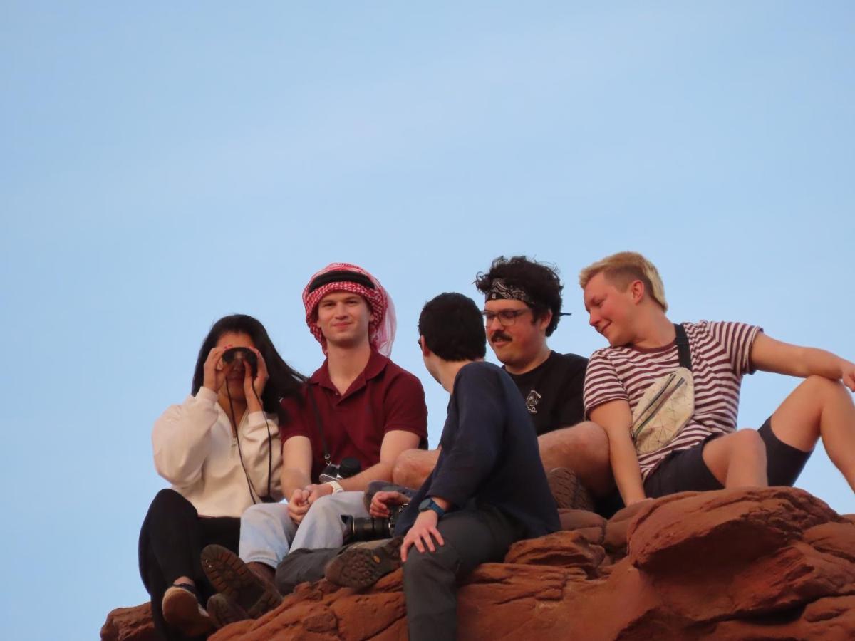 Rum Warm Bubble Camp Wadi Rum Bagian luar foto