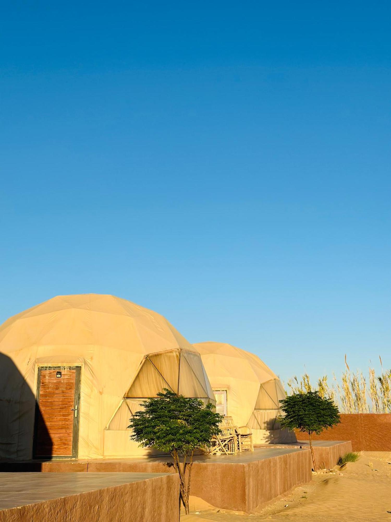 Rum Warm Bubble Camp Wadi Rum Bagian luar foto