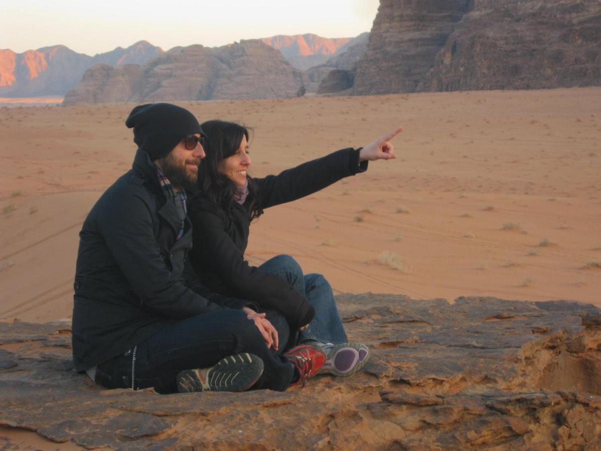 Rum Warm Bubble Camp Wadi Rum Bagian luar foto